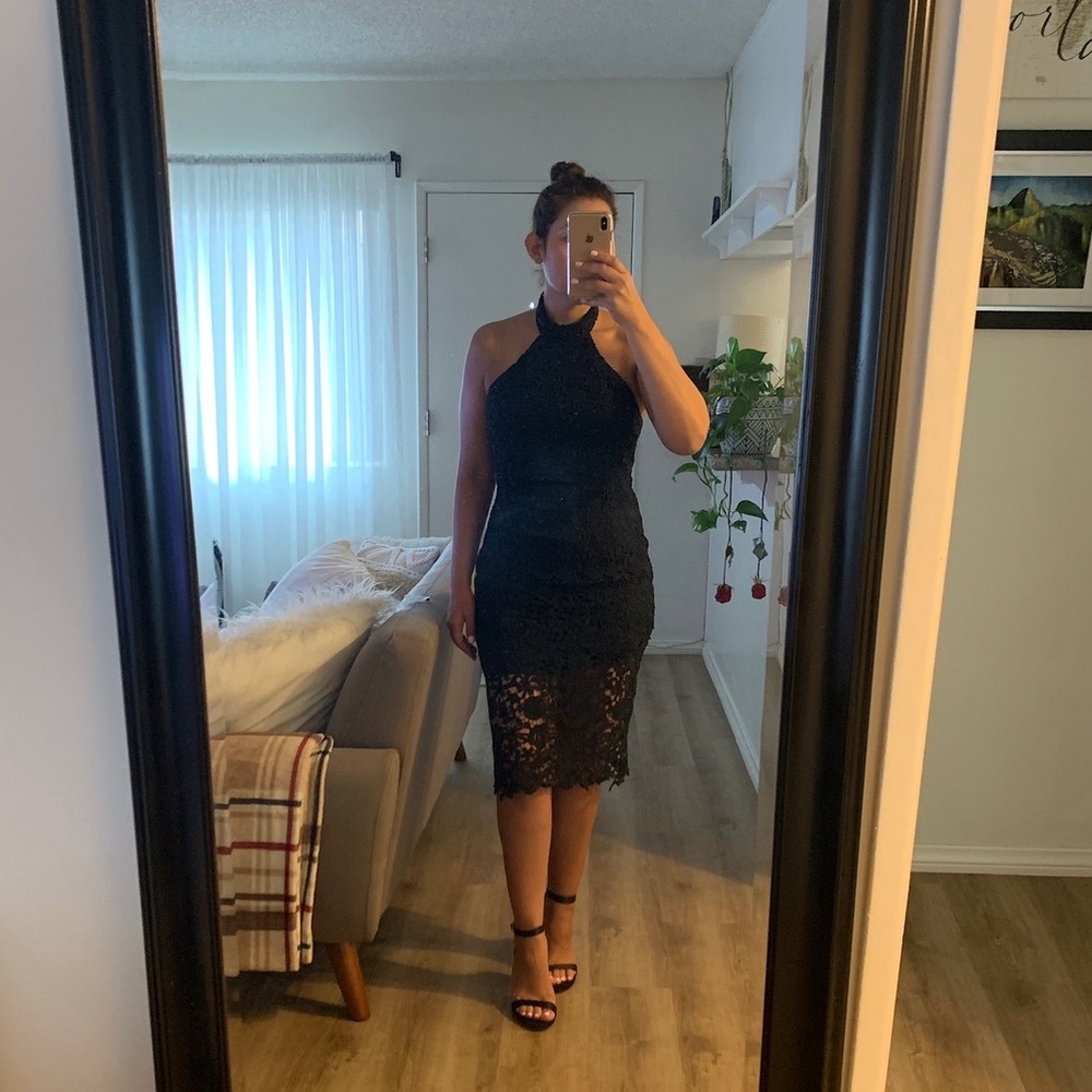 Black Lace Lulu’s Midi Dress - Picture 8 of 8